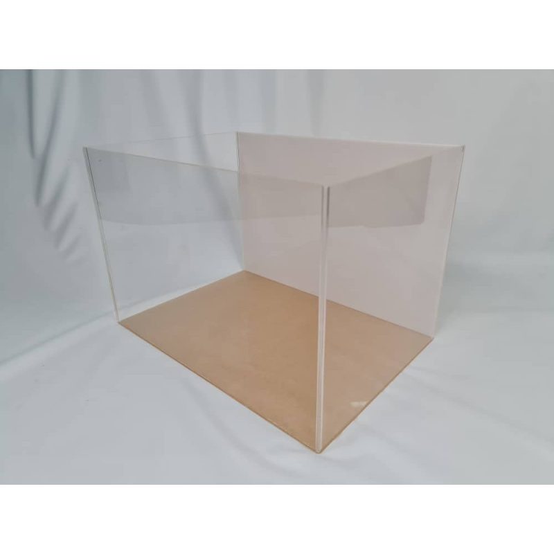 Acrylic Display Case for Models Collectibles. Size M2 - Image 5