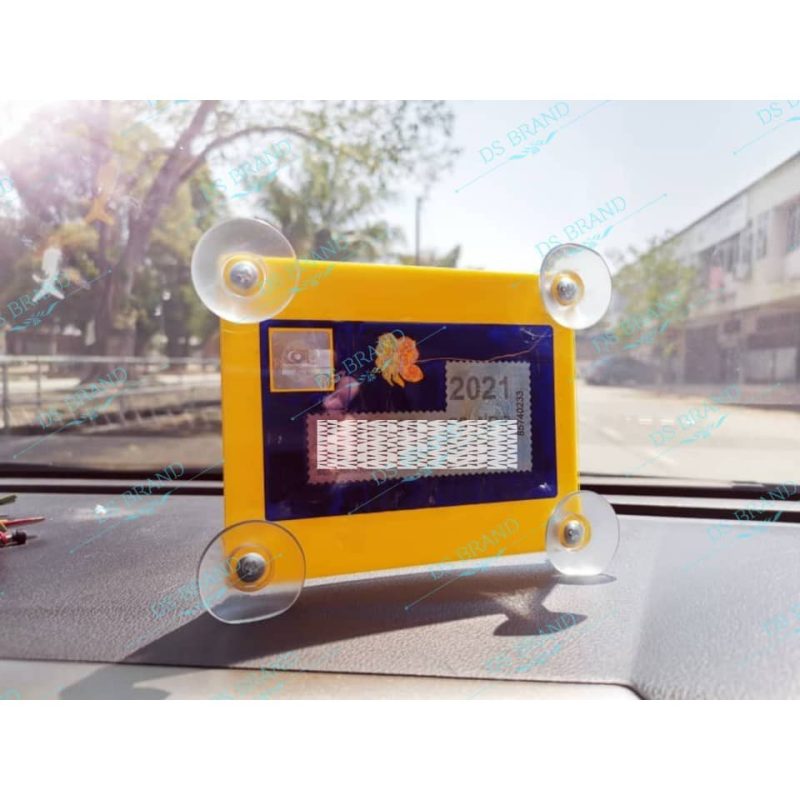 🔥COLOR Road Tax Holder🔥 Ready Stock( 路税贴纸架 ) Car Roadtax Holder 4 Suction Cup / Acrylic Car Road Tax Holder/Puspakom - Image 18